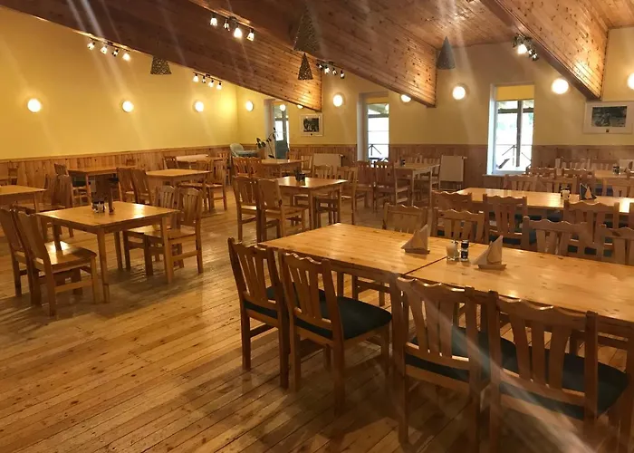 Hotel Puhkekeskus Suvi Karjamaa