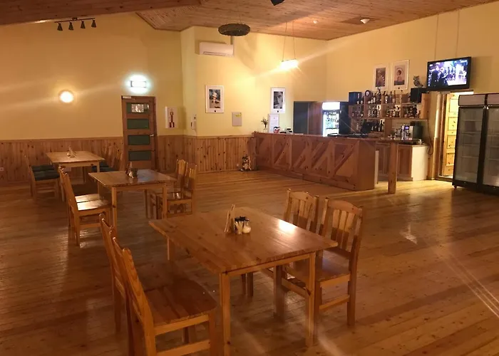 Hotel Puhkekeskus Suvi Karjamaa