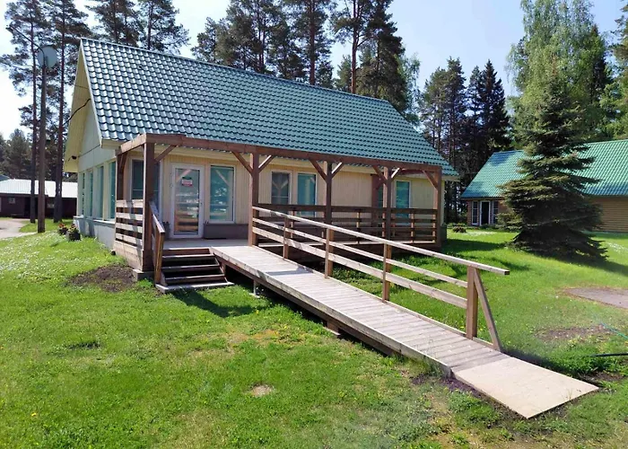 Hotel Puhkekeskus Suvi *